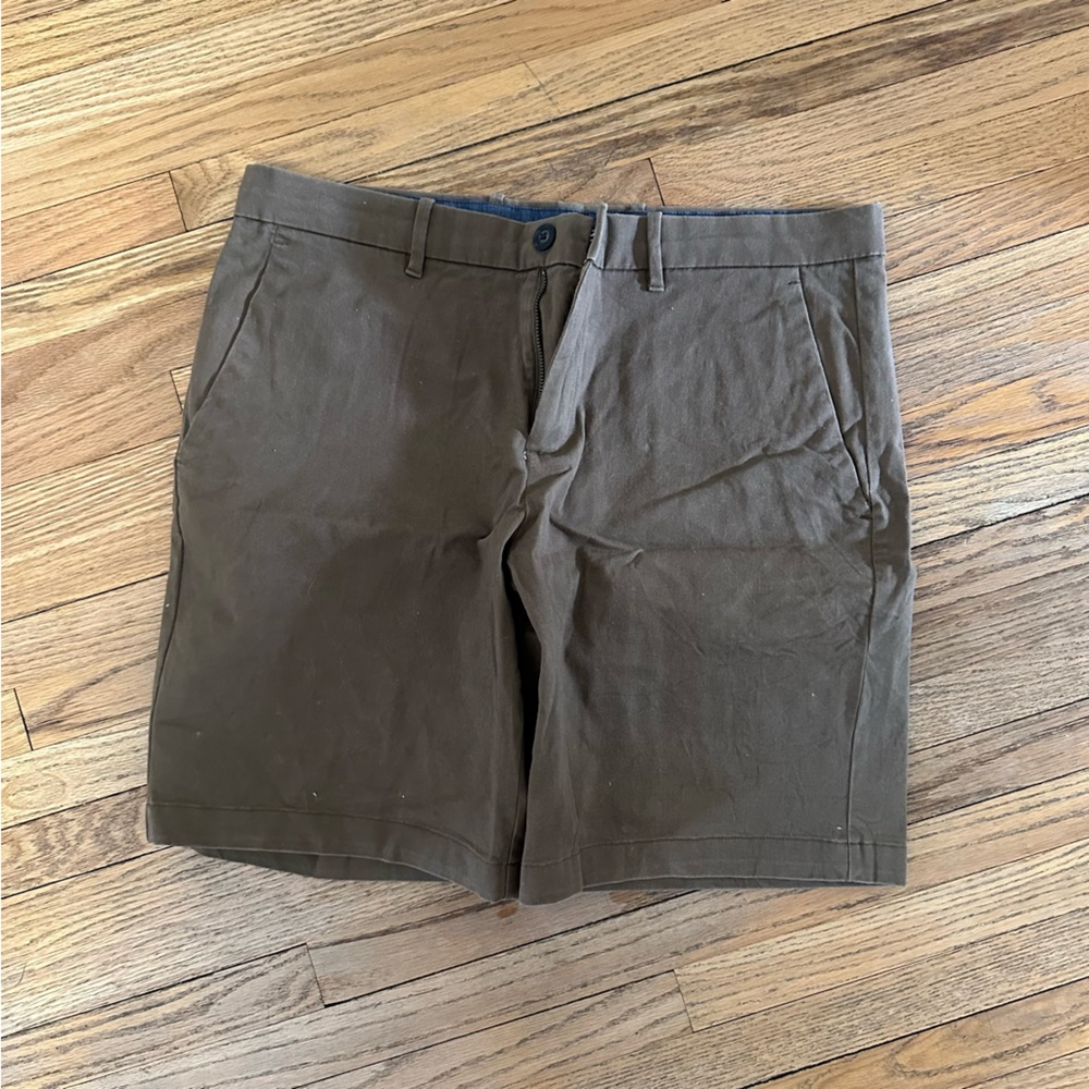 Perry Ellis brown shorts 34